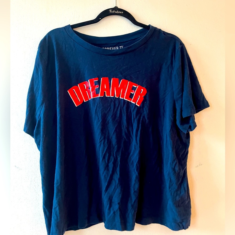 FOREVER 21 Graphic Tee